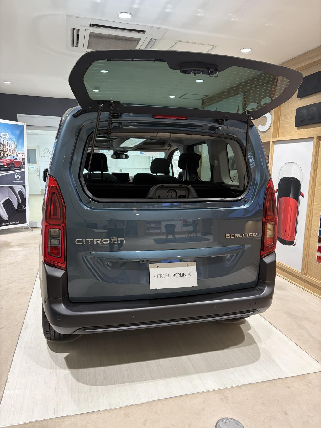 BERLINGO 展示中です！